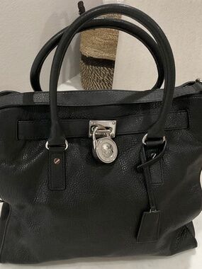 Michael Kors Hamilton Large Satchel/Tote black